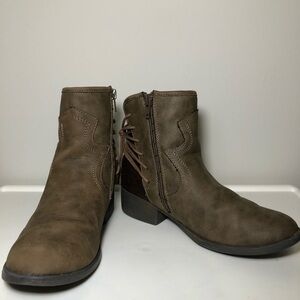 STEVE MADDEN JCOLLY 2-Toned Ankle Zip&Lace Leopard Booty 5